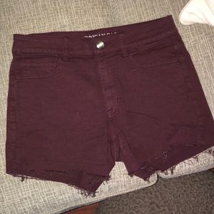 Maroon high waisted jean shorts